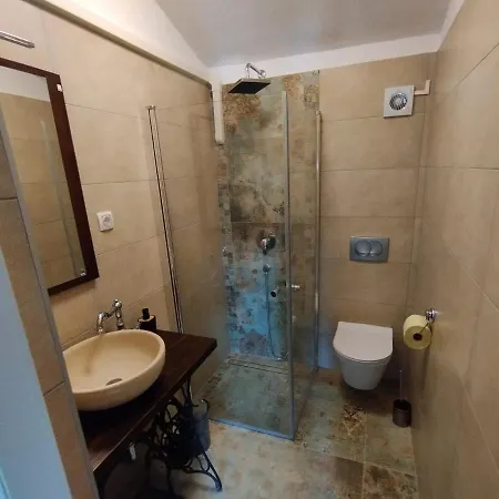Villa Kuca Za Odmor Tone Krmed