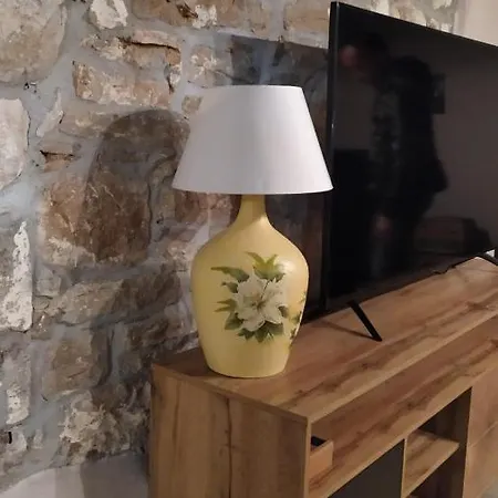 Kuca Za Odmor Tone Villa Krmed
