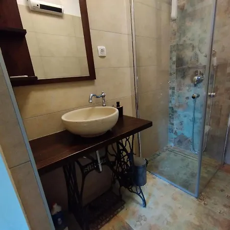 Kuca Za Odmor Tone Krmed